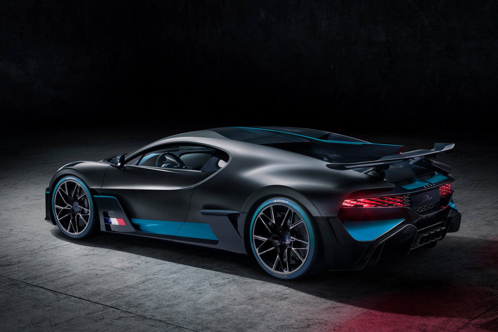 Foto Bugatti Divo Serie Speciale Per 40 Fortunati 2058