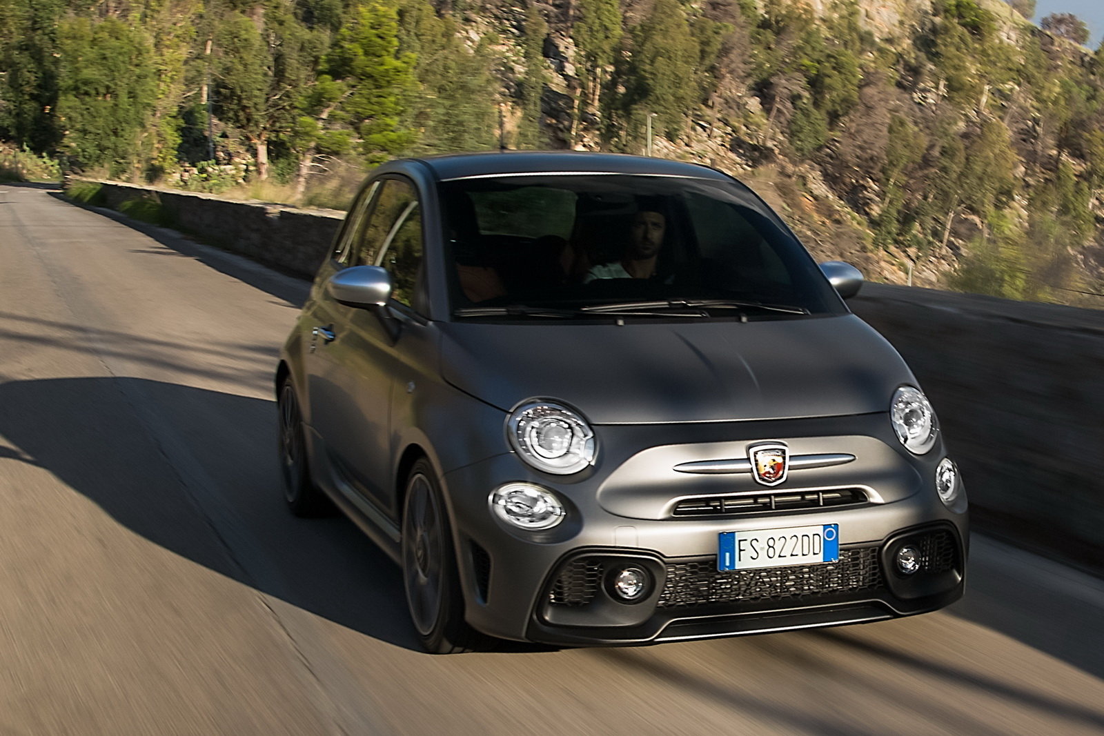 abarth 595 turismo grigio asfalto abarth 595 turismo grigio asfalto