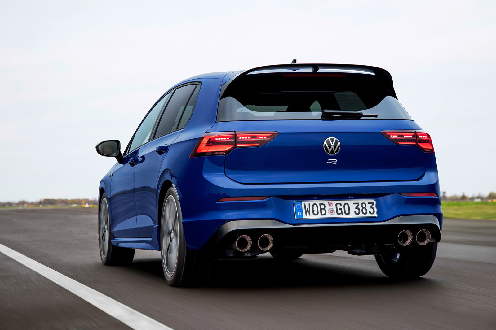 Volkswagen Golf R, esagerata con gli accessori Performance