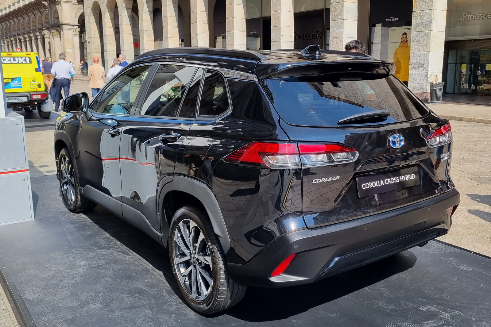 toyota-corolla-cross-mimo_2.jpg