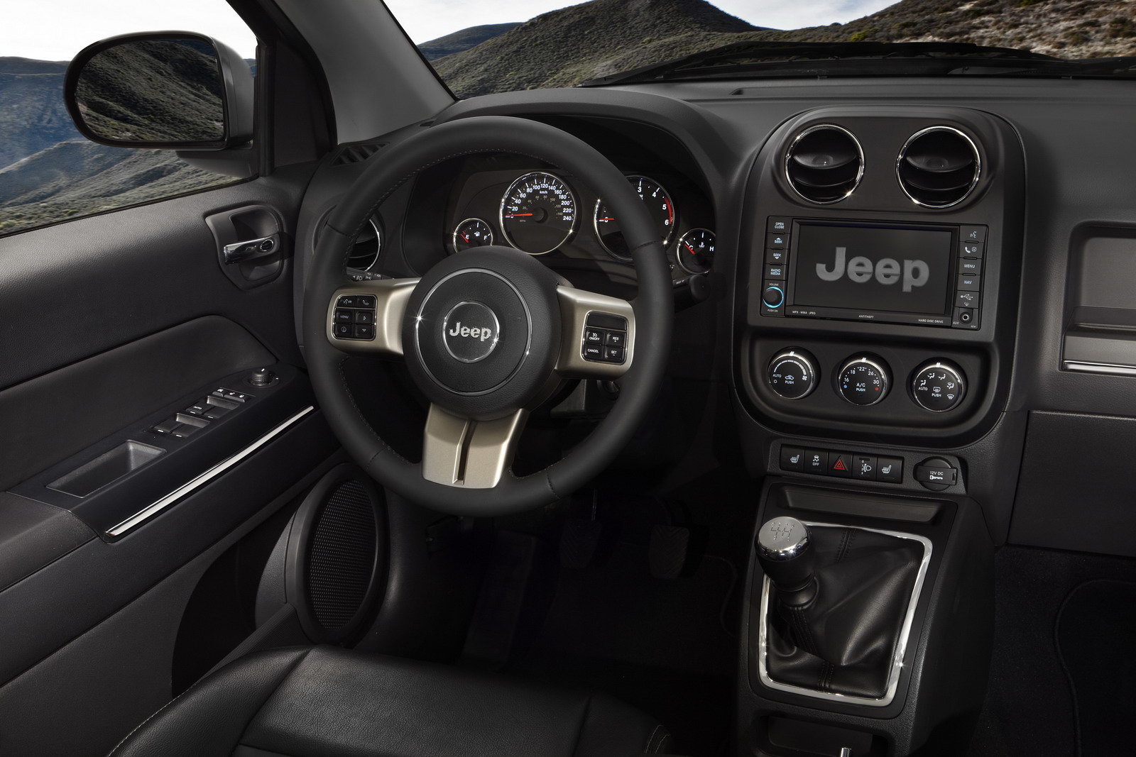 Jeep Compass Prova Scheda Tecnica Opinioni E Dimensioni 2 2 Crd