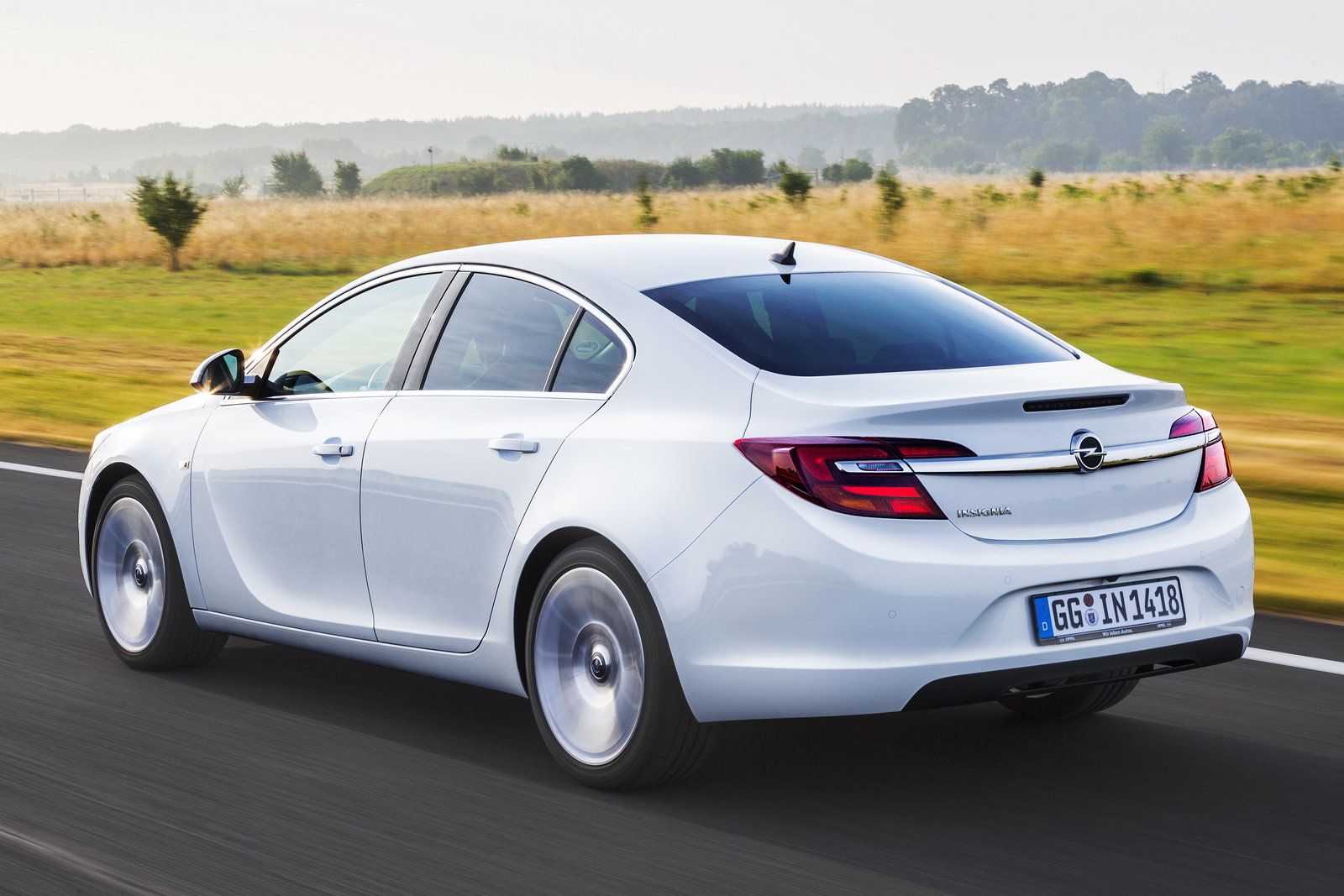 Opel Insignia Prova, Scheda Tecnica, Opinioni E Dimensioni 2.0 Cdti Ecopower 140 Cv 99Gr. Cosmo