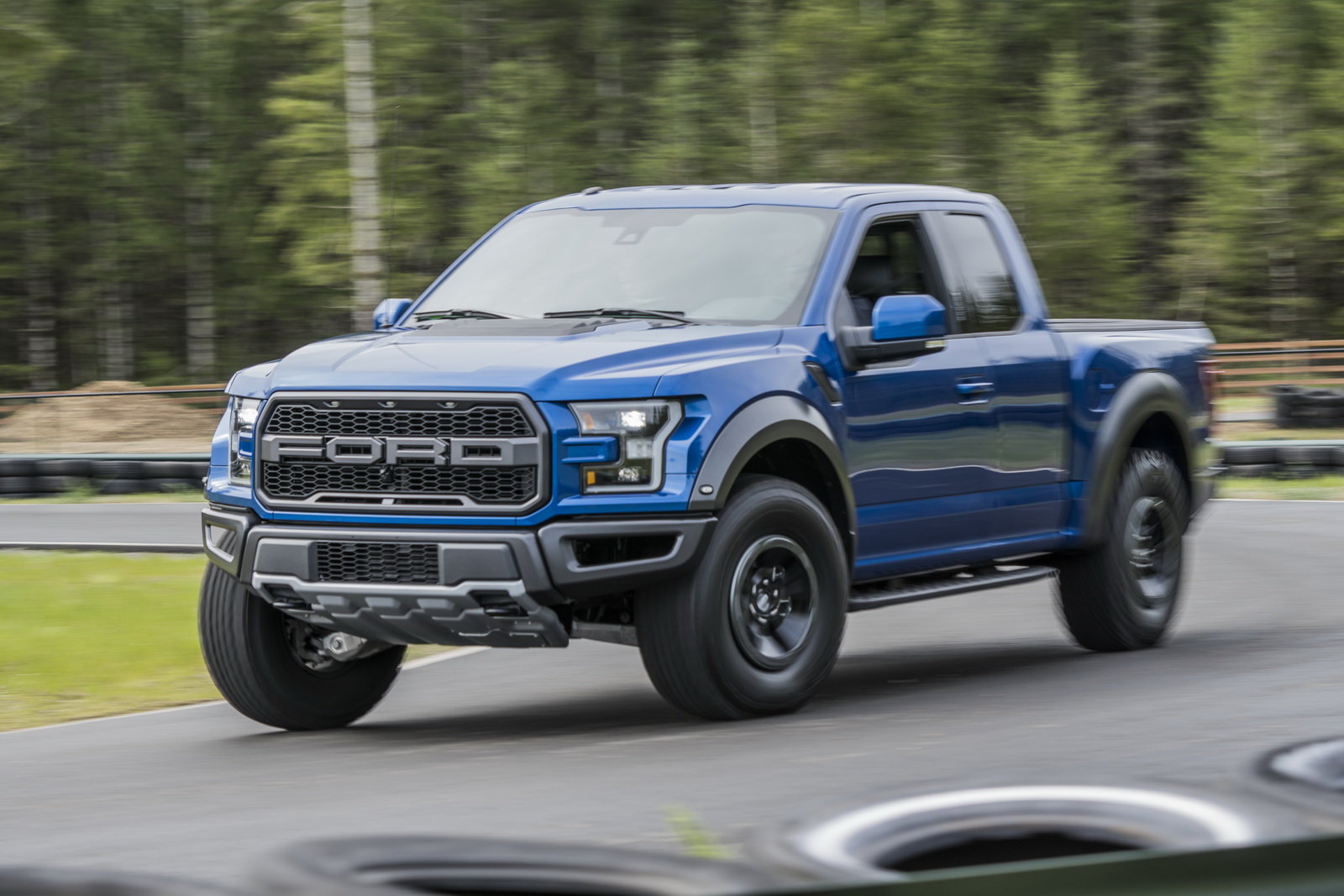 Ford F150 Prova Scheda Tecnica Opinioni E Dimensioni Raptor