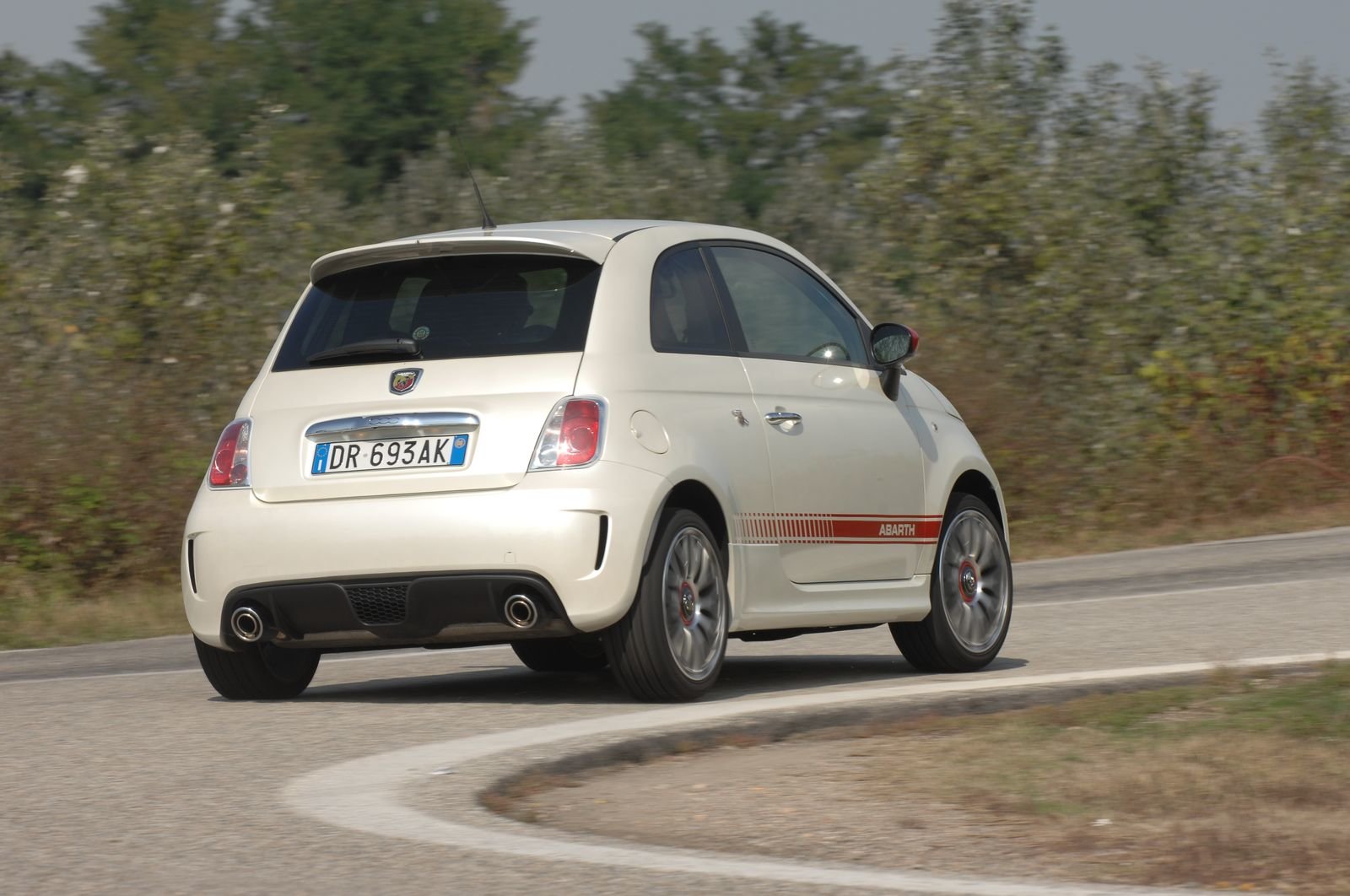 Prova Abarth 500 Scheda Tecnica Opinioni E Dimensioni 1 4 16v T Jet