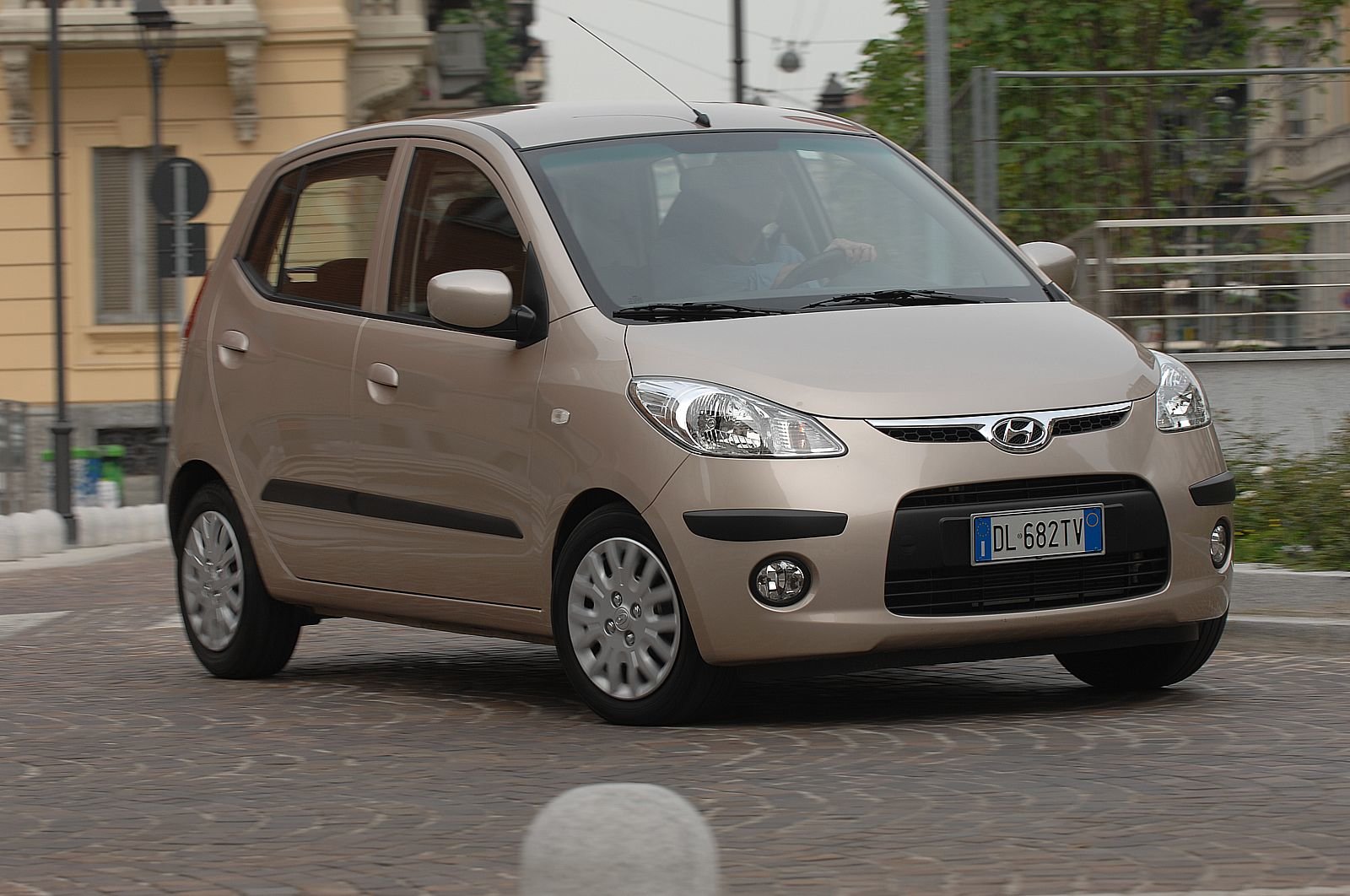 Prova Hyundai I10 Scheda Tecnica Opinioni E Dimensioni 1.1 Active