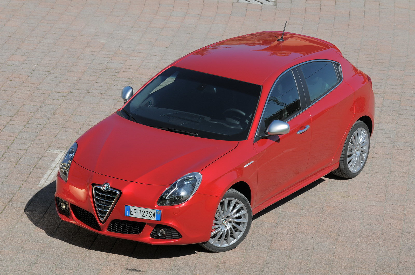 Prueba interesante (46): Alfa-Romeo Giulietta 2.0-JTDm-2 TCT QV-line -  Revista KM77