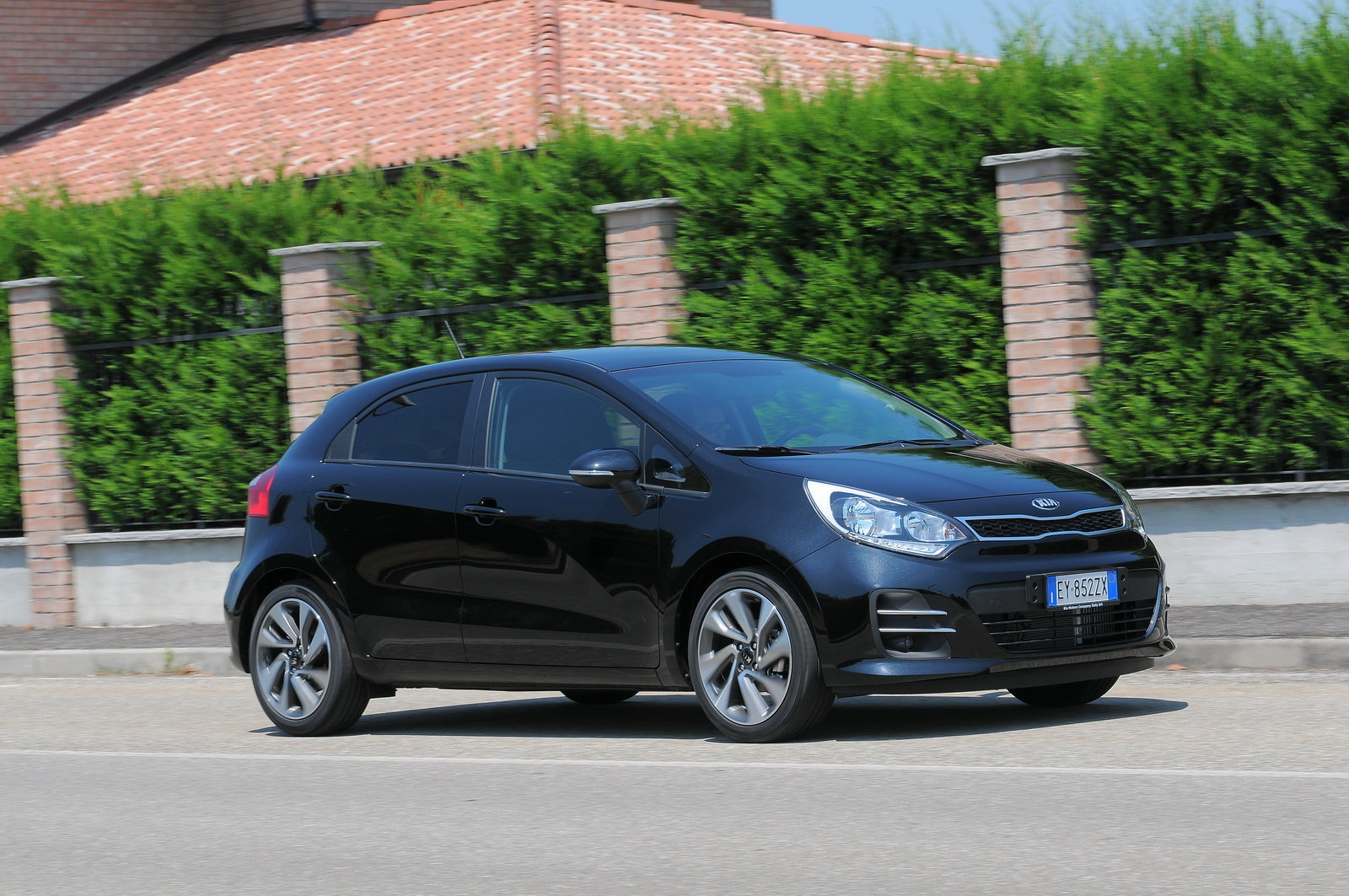 Prova Kia Rio Scheda Tecnica Opinioni E Dimensioni 1 1 Crdi Cool 5 Porte