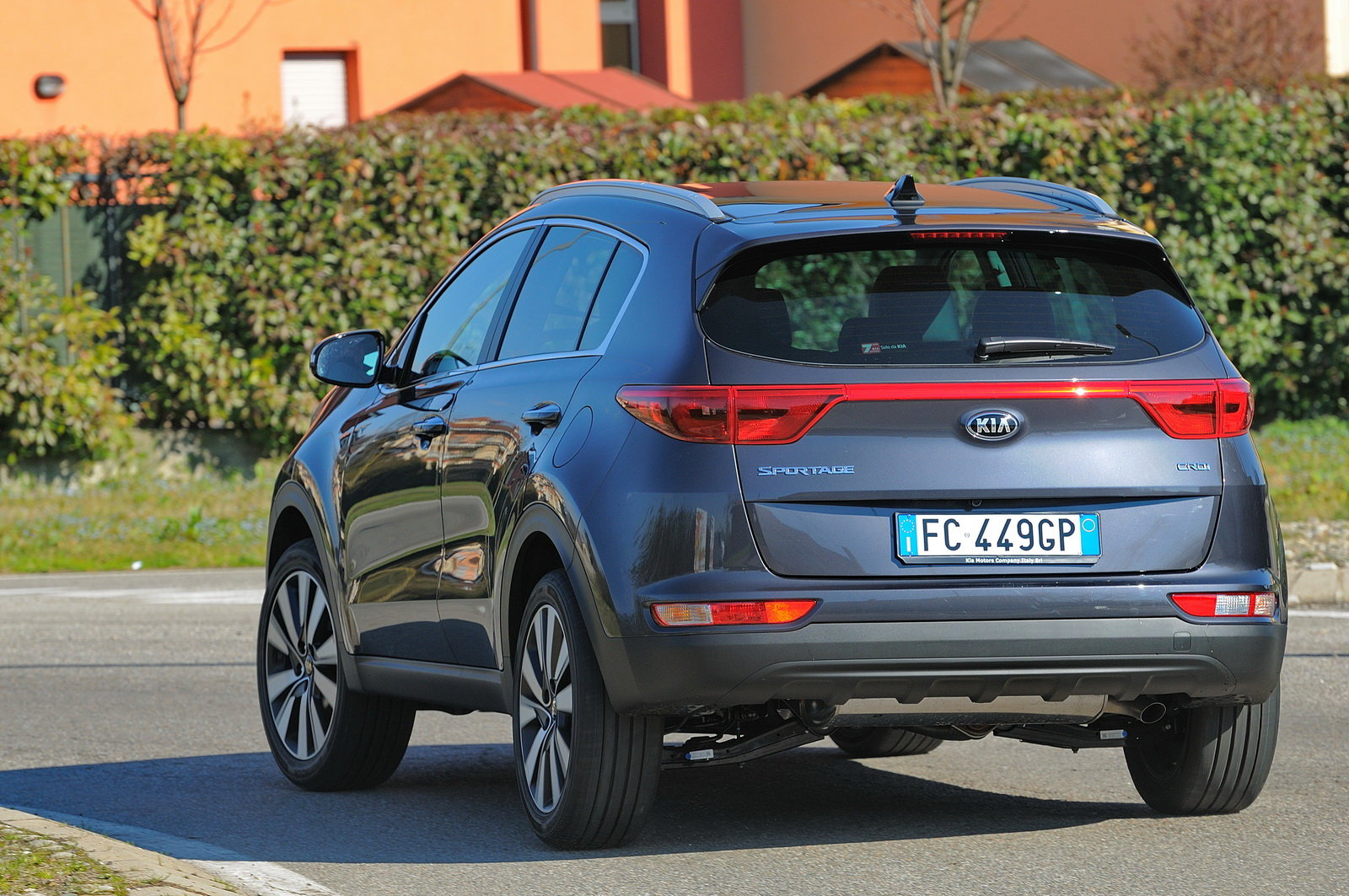 Prova Kia Sportage Scheda Tecnica Opinioni E Dimensioni 1.6 Gdi Active 2Wd