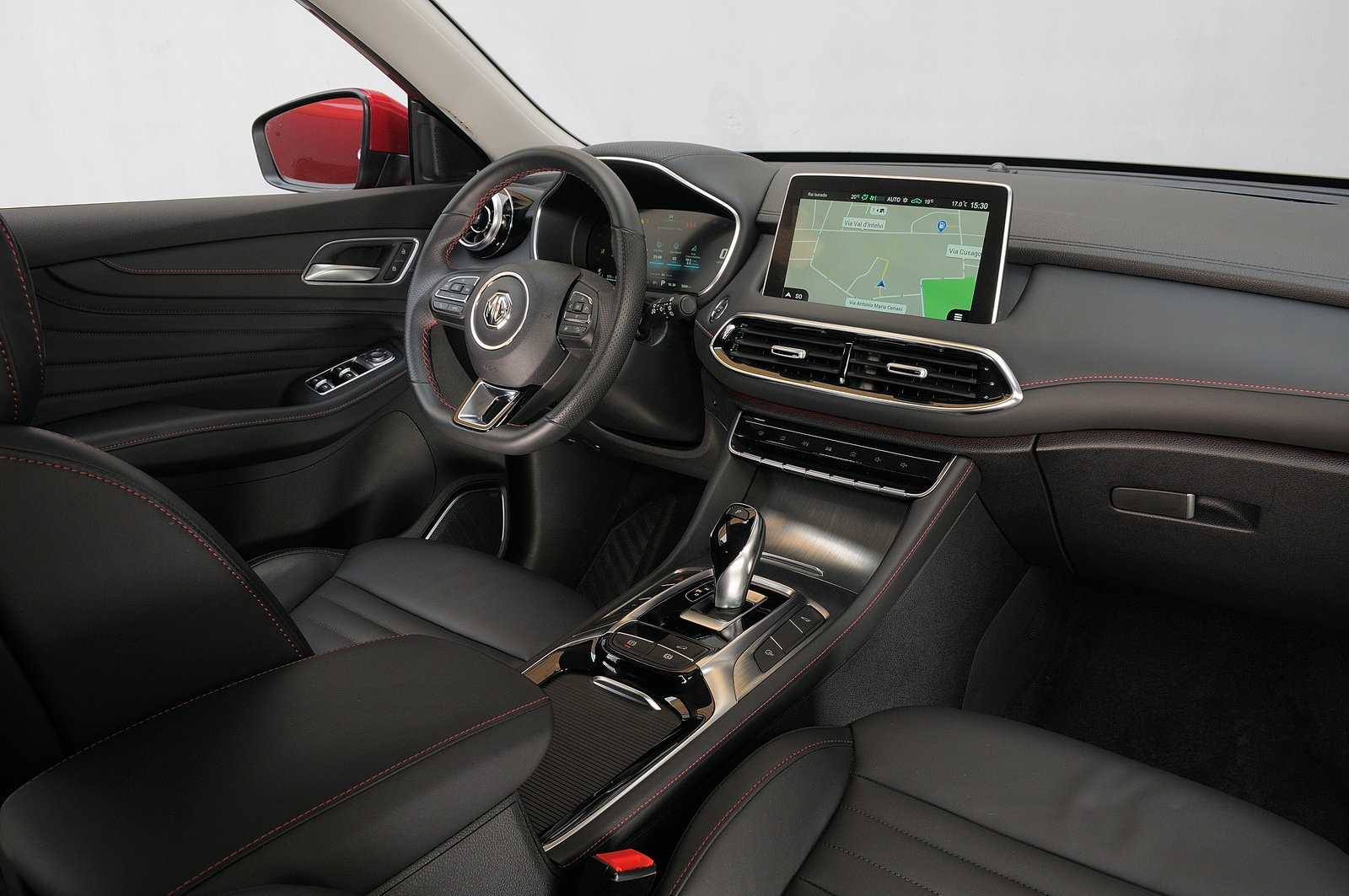 mg-ehs-15-plug-in-hybrid-prova-2021-07_17.jpg?itok=hSBGZdKg