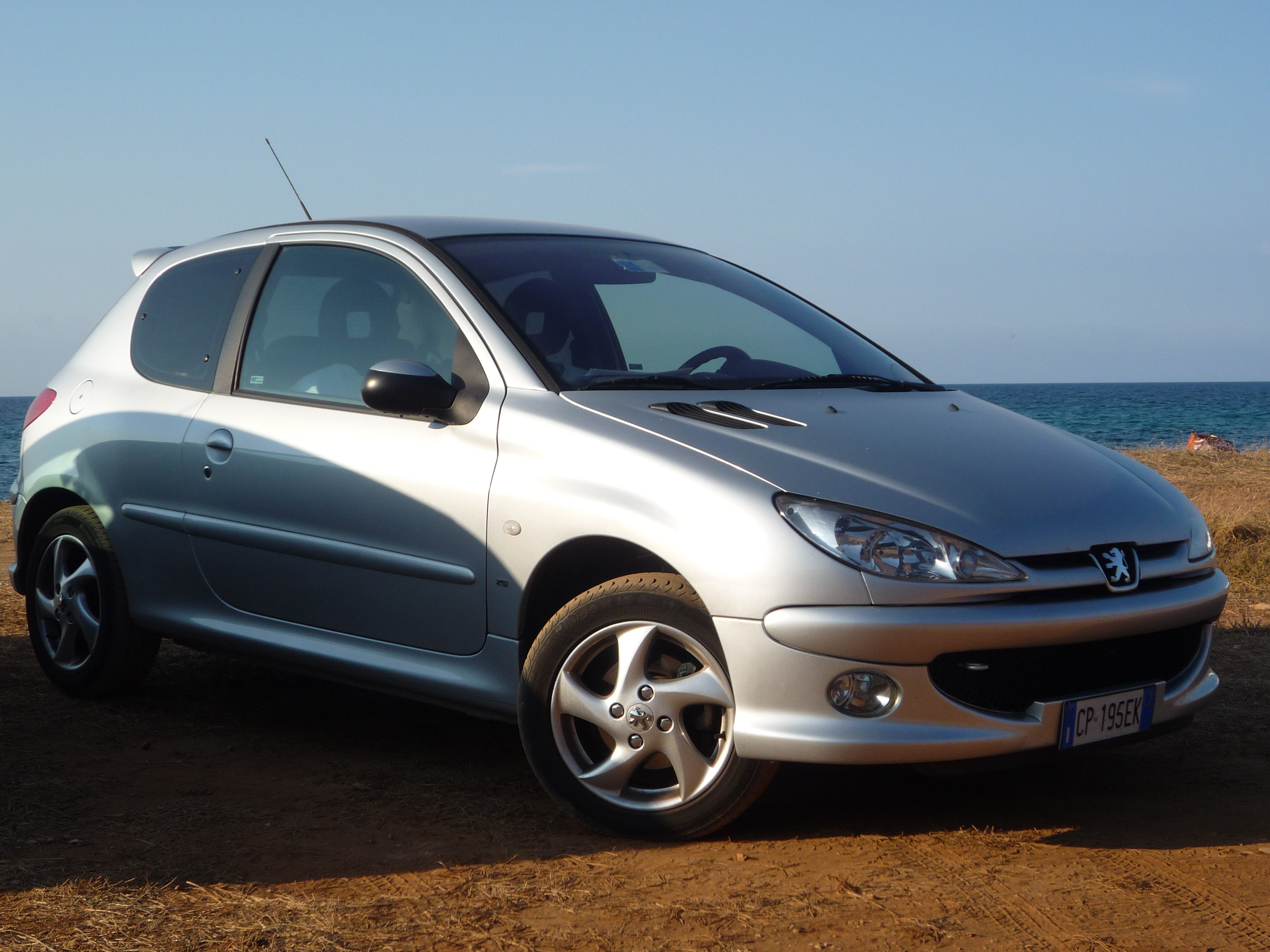 Prova Peugeot 206 Base - P206Xs