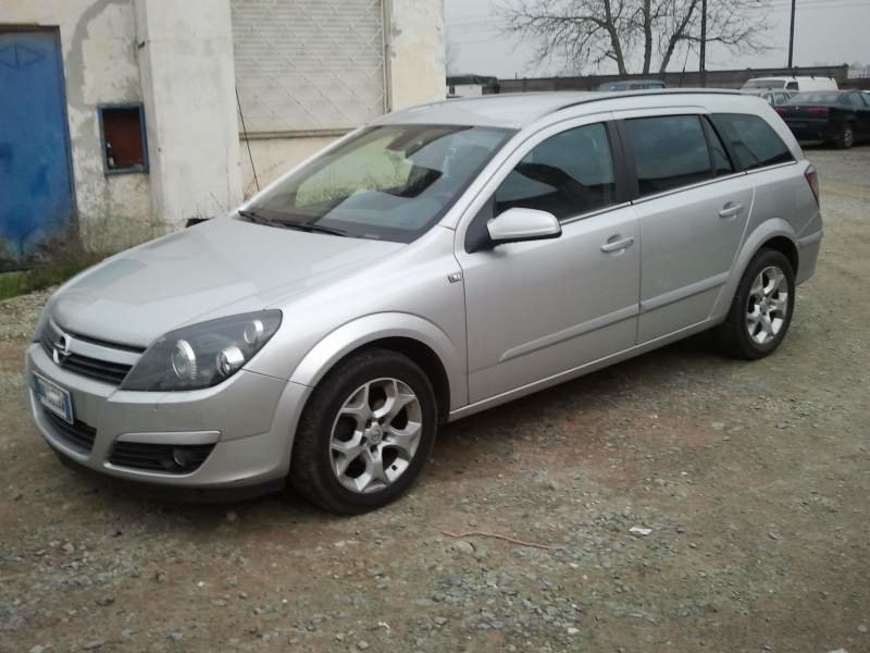 Prova Opel Astra Sw 1.7 Cdti 101Cv Cosmo - J64