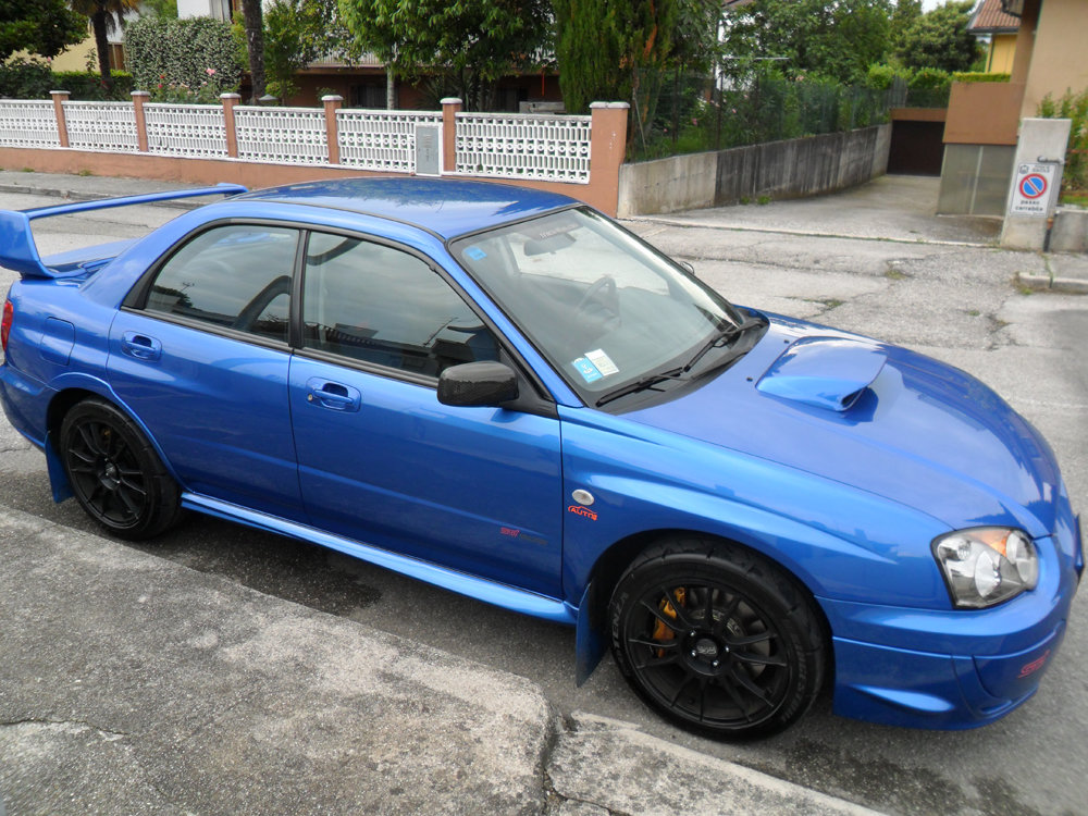Prestazioni 8.5 mm Blu Porta Di Accensione Si Adatta a Subaru Impreza 2.0 Turbo WRX STI