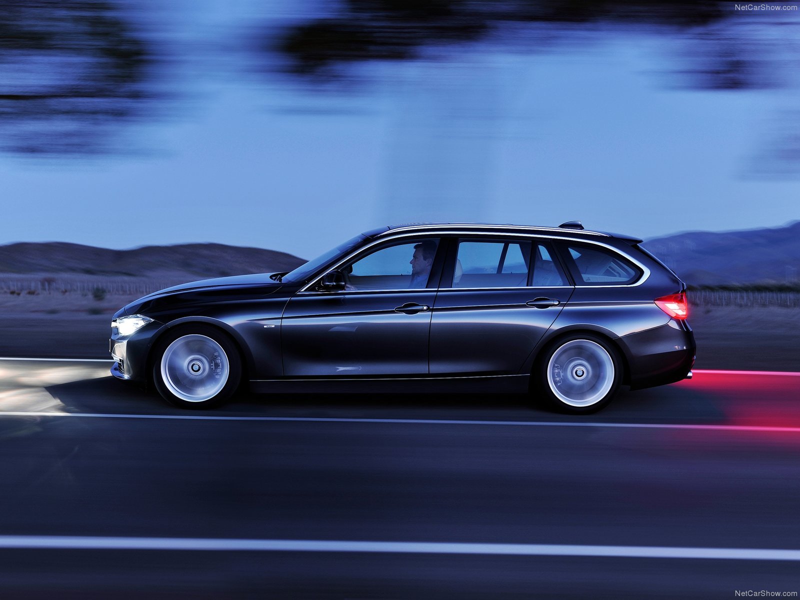 Prova Bmw Serie 3 Touring 318D Sport Steptronic - Matteo9724