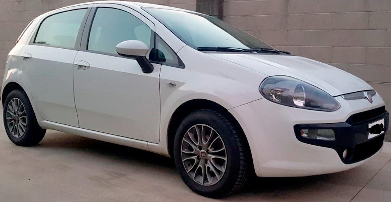 Prova Fiat Punto Evo 1.4 77 Cv Blue&Me 5P Start&Stop - Giuseppe199-1