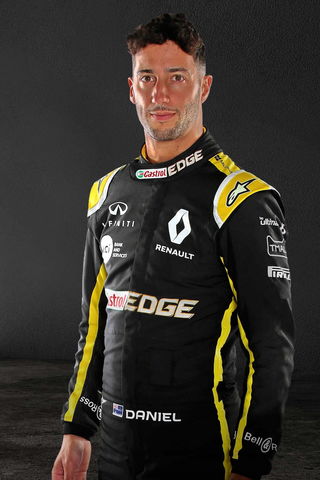 ricciardo renault f1 team