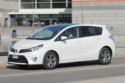 Prova Toyota Verso 1.6 D-4D Style