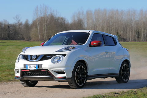 Prova Nissan Juke 1.6 DIG-T 214 CV Nismo RS Xtronic 4WD