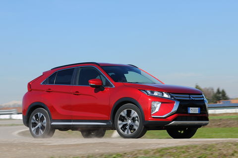 Prova Mitsubishi Eclipse Cross 1.5 turbo Intense 2WD