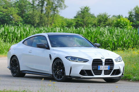 Prova BMW Serie 4 Coupé M4 Competition Steptronic