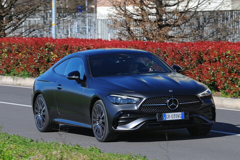 Prova Mercedes CLE Coupé 300 AMG Line Premium Plus 4Matic