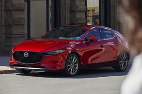 mazda 3 4 base