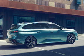 peugeot 308 sw 3 1 2 puretech turbo 110 cv active pack