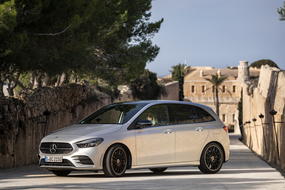 mercedes b 3 220 d premium dct