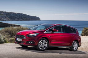 ford smax