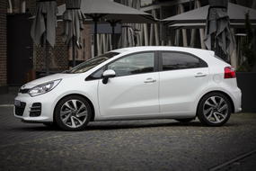 kia rio restyling