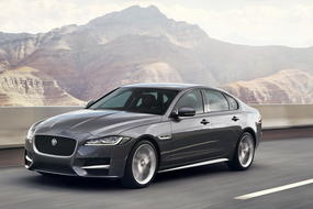 nuova jaguar xf