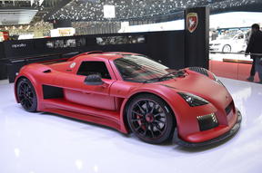 gumpert apollo 3