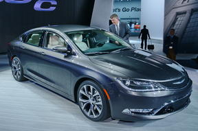 chrysler 200 2015 detroit 06