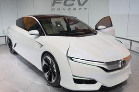 honda fcv 2016 idrogeno 05