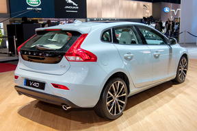 ginevra 2016 volvo v40 2