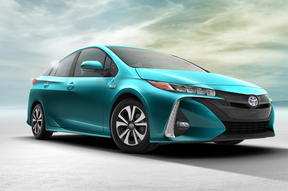 toyota prius prime 02