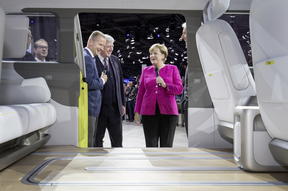merkel francoforte 2017 2