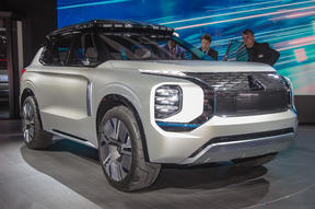 mitsubishi helberger tourer ginevra 2019