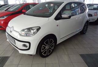 Prova Volkswagen Up 1 0 75 Cv High Up 5 Porte Leone Marini