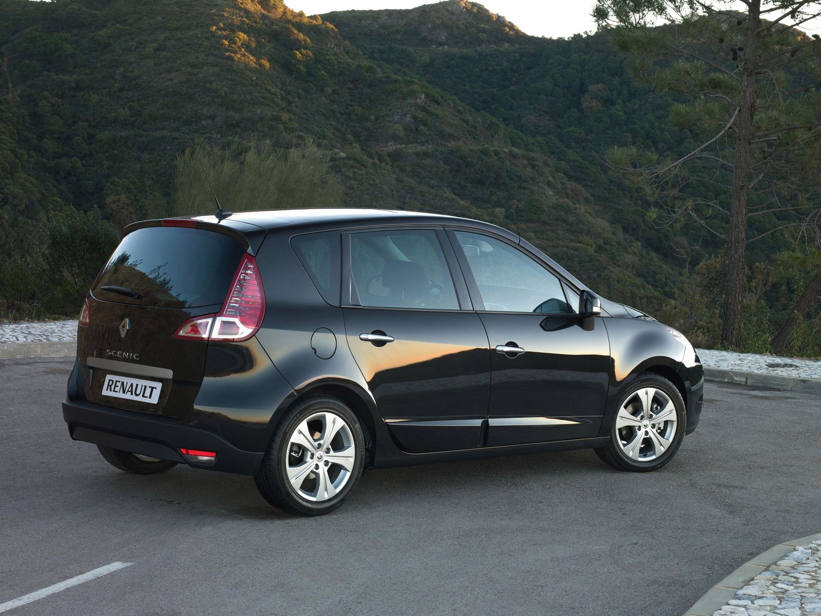 Renault Scénic X-Mod Prova, Scheda Tecnica, Opinioni E Dimensioni 1.5 Dci 110 Cv Dynamique